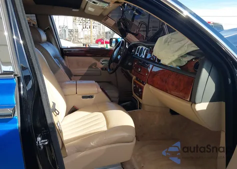 2004 Rolls-Royce Phantom z USA, uszkodzony, nr VIN SCA1S68444UX07407